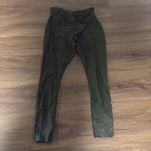 Lululemon olive green leggings size 6